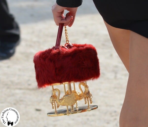 Carousel bag - Streestyle outside Valentino - Paris Fashion Week